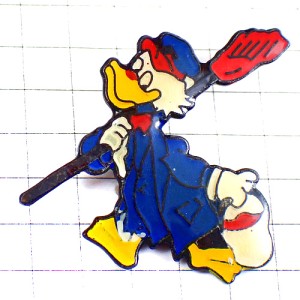 ピンバッジ・赤いペンキを運ぶアヒル青いジャケット