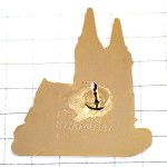 ピンバッジ・ ウーヴィルのカトリック教会