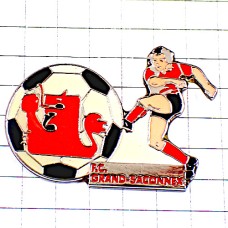 ピンバッジ・サッカー選手ボール球スイスのチーム GRAND-SACONNEX SWISS SOCCER