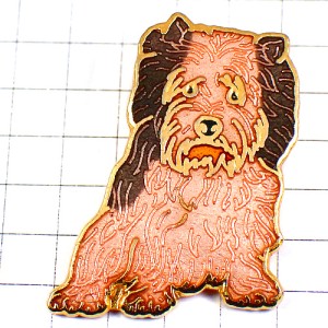 ピンバッジ・フサフサの犬いぬ