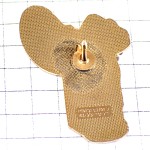 ピンバッジ・ボーダーシャツの男の子CDビデオ音楽映像