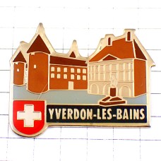 ピンバッジ・スイス街イヴェルドン茶色い屋根のお城 YVERDON SWISS