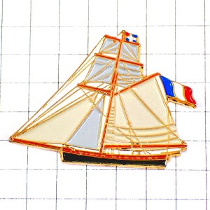 ピンバッジ・大型のヨット船ボート国旗フランス青白赤トリコロール