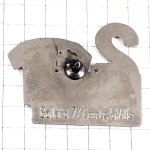 ピンバッジ・マイヨヴェール緑色シャツ数字２自転車レース