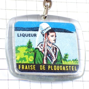 キーホルダー・ブルターニュ民族衣装の女の子リカーお酒