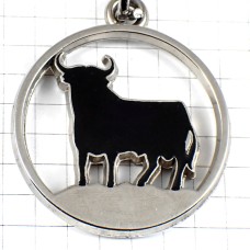 キーホルダー・黒い牛の影オズボーンの雄牛スペイン銀色シルバー