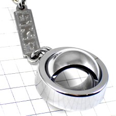 キーホルダー・ベアリング株式会社エスケイエフＳＫＦ銀色シルバー SKF SVENSKA-KULLAGER-FABRIKEN SWEDEN ROULEMENT MECANICS