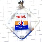 キーホルダー・トタル石油の缶ブルボン社製 BIDON TOTAL  BOURBON FRANCE