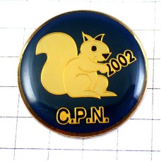 ピンバッジ・白いリス栗鼠2002年 SQUIRREL CPN FRANCE