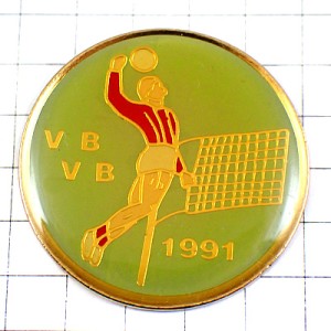 ピンバッジ・バレーボール選手アタック