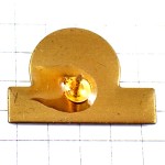 ピンバッジ・ウインクする熊のぬいぐるみクマ VIVAMOD TEDDY-BEAR FRANCE