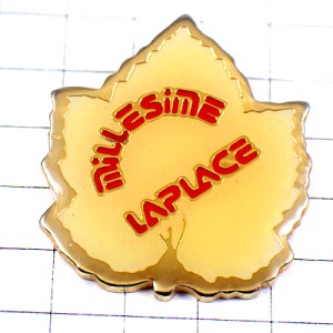 ピンバッジ・ワインのブドウ葉っぱ葡萄酒