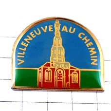 ピンバッジ・カトリック教会の塔