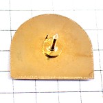 ピンバッジ・カトリック教会の塔