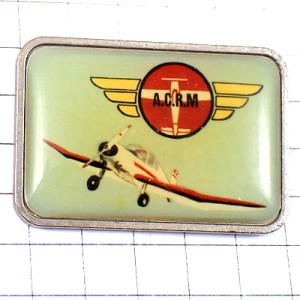 ピンバッジ・白いプロペラ飛行機クラブ ACRM AEROCLUB FRANCE