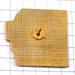 ピンバッジ・「Ｃ」木靴のおじさん CHEVALIER SAUSSAGE SOUCHON FRANCE