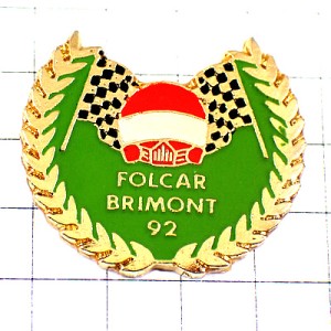 ピンバッジ・赤いヘルメットF1チェッカーフラッグ車レース月桂樹