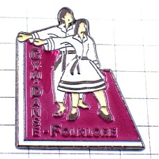 ピンバッジ・民族舞踊ダンス民族衣装フォルクローレ踊り