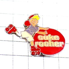 ピンバッジ・ローラースケート男の子 CAKE ROCHER ROLLER FRANCE