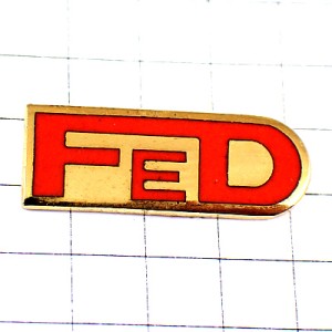ピンバッジ・フェド赤い文字アルファベットFED
