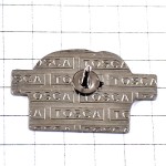 ピンバッジ・アルファベットＦＦＮ太陽のある風景