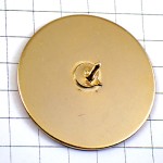 ピンバッジ・お母さん牛と子牛ウシ