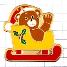 ピンバッジ・クリスマスのソリ熊のぬいぐるみ贈り物 CHRISTMAS NEW-YEAR TEDDY-BEAR ピンバッジ・クリスマスのソリ熊のぬいぐるみ贈り物 CHRISTMAS NEW-YEAR TEDDY-BEAR