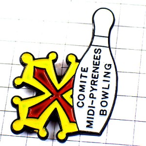 ピンバッジ・ボウリングのピン１本オック地方の十字