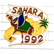 ピンバッジ・サハラ砂漠ラクダ駱駝ヤシの木 ピンバッジ・サハラ砂漠ラクダ駱駝ヤシの木