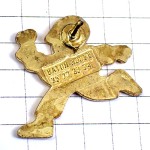 ピンバッジ・走る真っ赤なハートくん