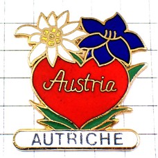 ピンバッジ・オーストリア花エーデルワイス赤いハート大好き AUSTRIA EDELWEISS AUTRICHE ピンバッジ・オーストリア花エーデルワイス赤いハート大好き AUSTRIA EDELWEISS AUTRICHE