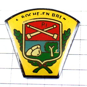 ピンバッジ・ラロシュアンブレニルの紋章