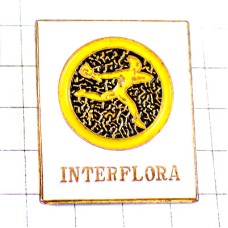 ピンバッジ・花束をもって走る INTERFLORA FRANCE