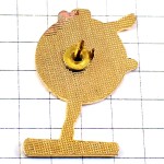 ピンバッジ・ピンク色のレオタード体操選手の女の子