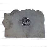 ピンバッジ・森の中のお城 LA-CLAQUETTE FRANCE