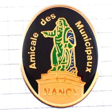 ピンバッジ・ナンシーのスタニスラス広場 STANISLAS NANCY STATUE LORRAINE FRANCE