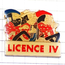 ピンバッジ・ライセンス男３人コメディ俳優レザンコニュ  ALCOOL SELLING LICENCE  LES-INCONNUS FRANCE