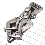 ブローチ・スキー学校シルバー銀色