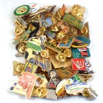 フランス ピンズ 雑貨 ヴィンテージ ピンバッジまとめて50個セット まとめ売り 大量 フレンチ ビンテージ 広告 自転車バイクＣＲなど