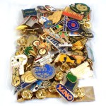 フランス ピンズ 雑貨 ヴィンテージ ピンバッジまとめて50個セット まとめ売り 大量 フレンチ ビンテージ 広告 自転車オランジーナ贈り物など