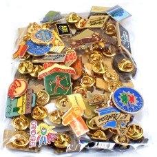 フランス ピンズ 雑貨 ヴィンテージ ピンバッジまとめて50個セット まとめ売り 大量 フレンチ ビンテージ 広告 スキー/USAアメリカ国旗など