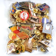 フランス ピンズ 雑貨 ヴィンテージ ピンバッジまとめて50個セット まとめ売り 大量 フレンチ ビンテージ 広告 シトロエンZXアイスＭなど