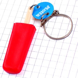 キーホルダー・赤アイスキャンディー型モッタ MOTTA社 FRANCE