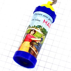 キーホルダー・女の子ワイン葡萄の収穫ブドウ酒ブルゴーニュ産ボーヌの村 MARGNAT BEAUNE BOURGOGNE FRANCE