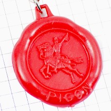 キーホルダー・ピコン酒アペリティフ赤い馬上の騎士 PICON FRANCE