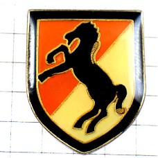 ピンバッジ・黒い馬ミリタリー第11機甲騎兵連隊/USAアメリカ米軍 11TH-ARMORED-CAVALRY-REGIMENT USA