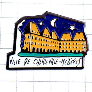 ピンバッジ・シャルルヴィル=メジエールお城スター星と三日月 ピンバッジ・シャルルヴィル=メジエールお城スター星と三日月