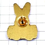 ピンバッジ・ピンク色ウサギのぬいぐるみ乾電池デュラセル DURACELL USA