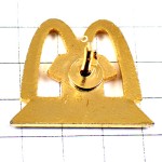 ピンバッジ・マクドナルドＭユニフォーム制服ボーダー縦縞シャツ