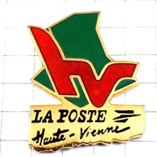 ピンバッジ・アルファベットＨＶ赤い文字ラポスト郵便局